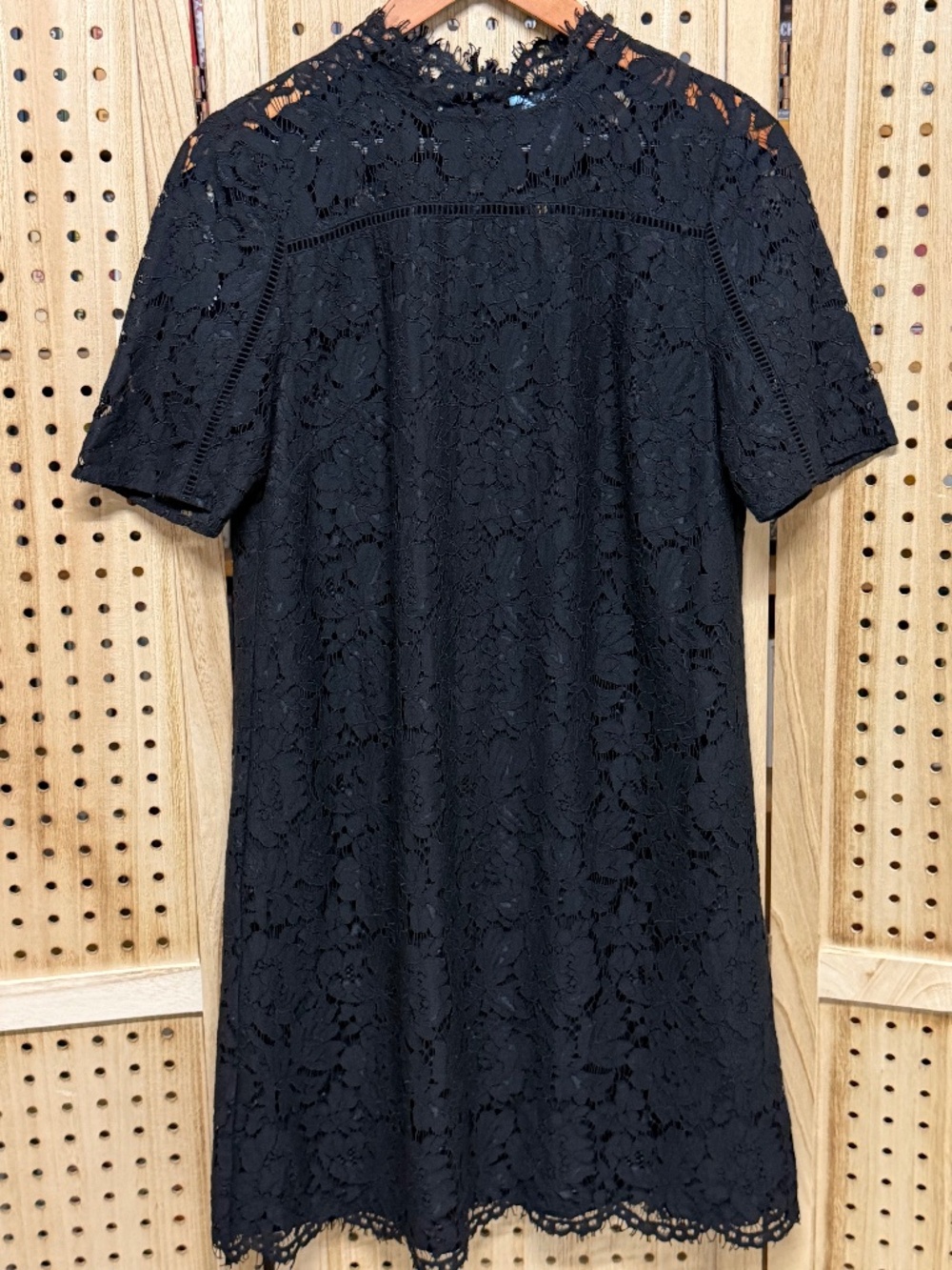 CeCe Black Lace Shift Dress Size 8 Elegant Romantic Feminine